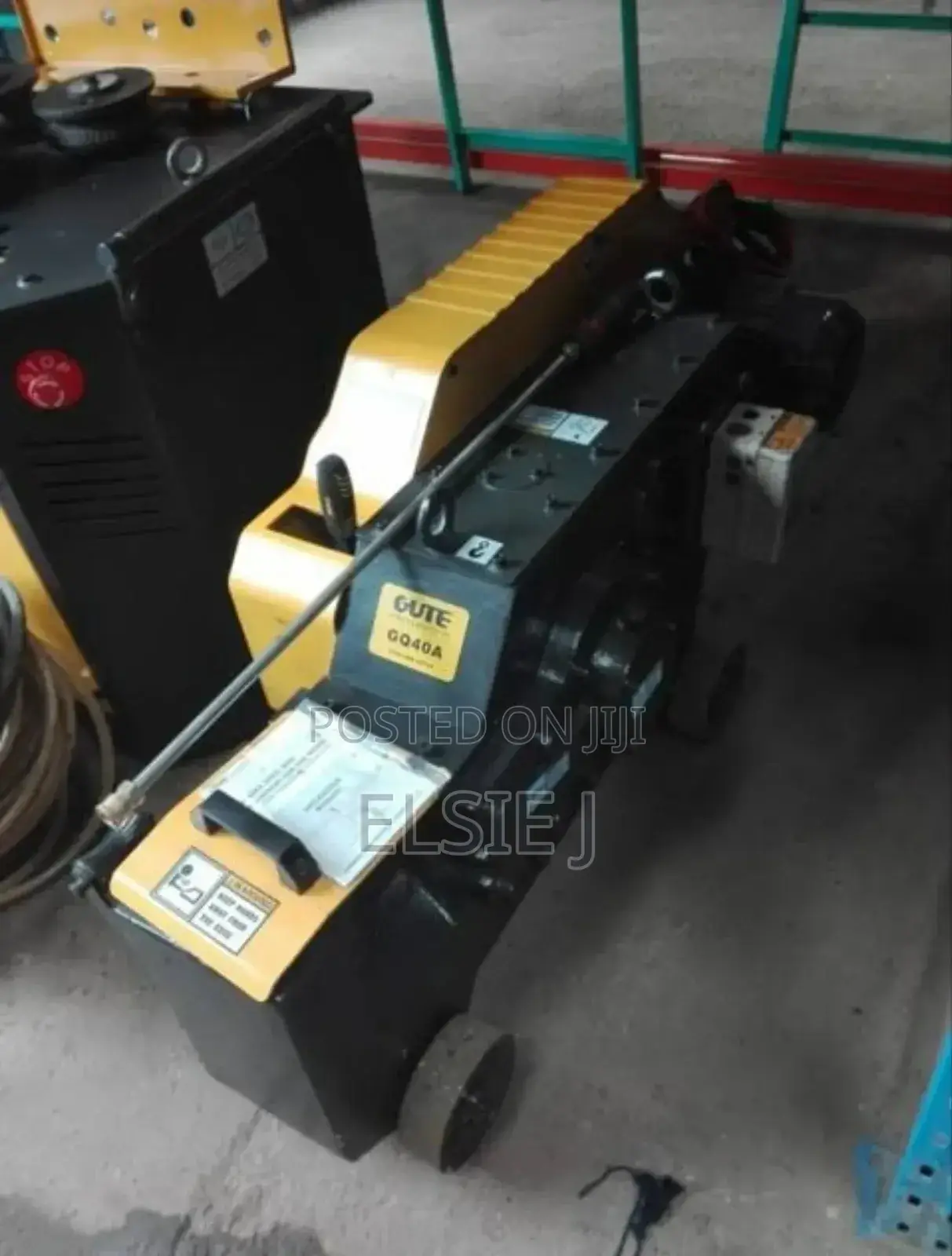 Manual Steel Bar Cutter – Simple and Reliable Cutting Tool