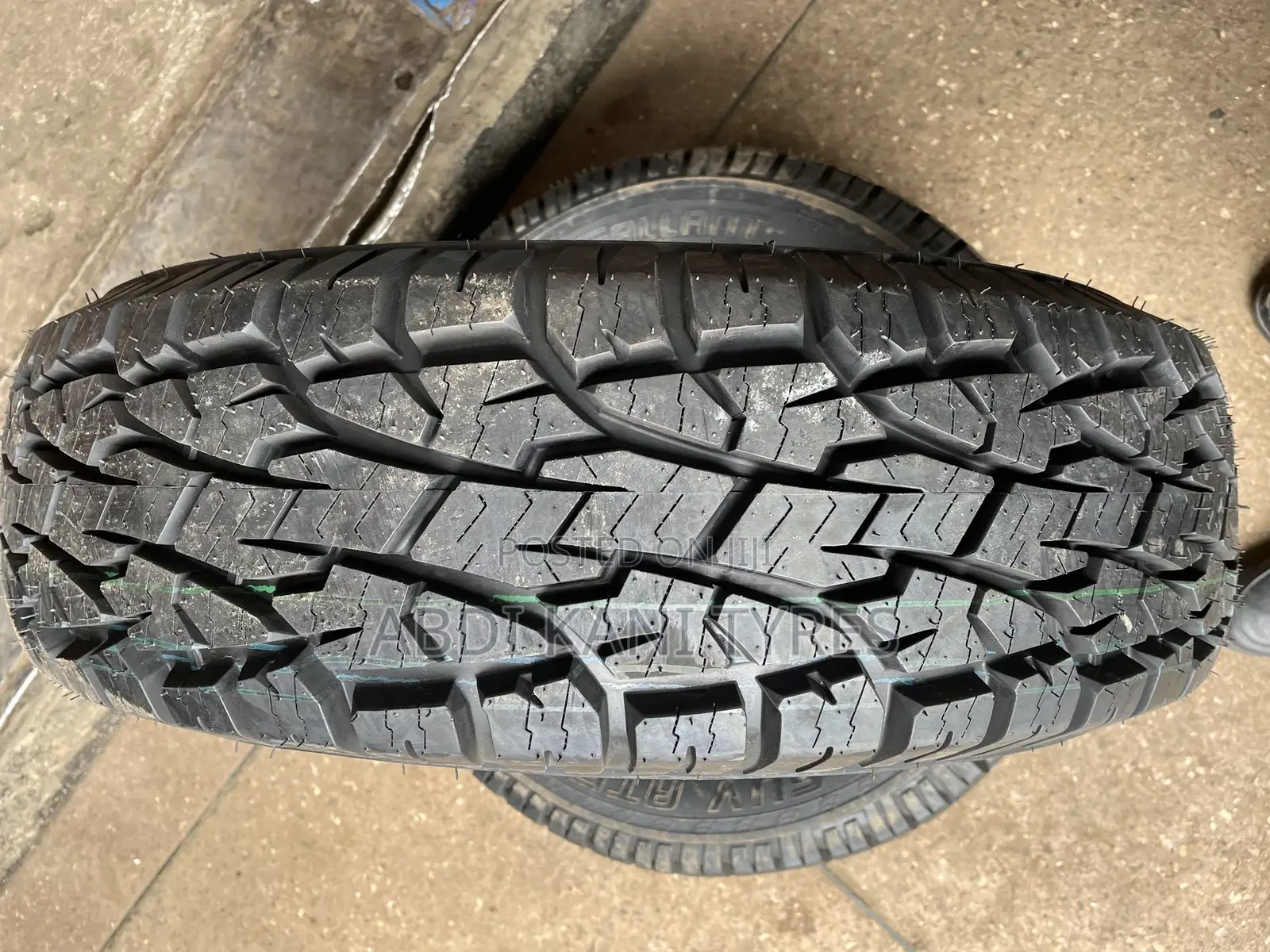 225/75r15c Gallant