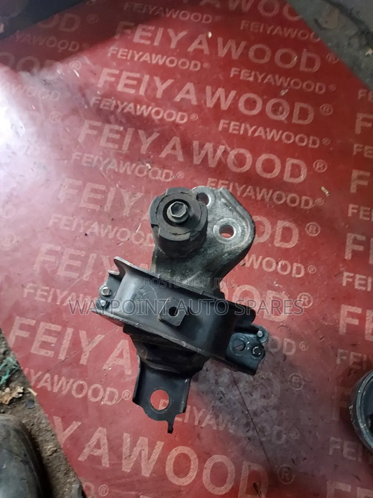 Engine Mount Toyota Probox
