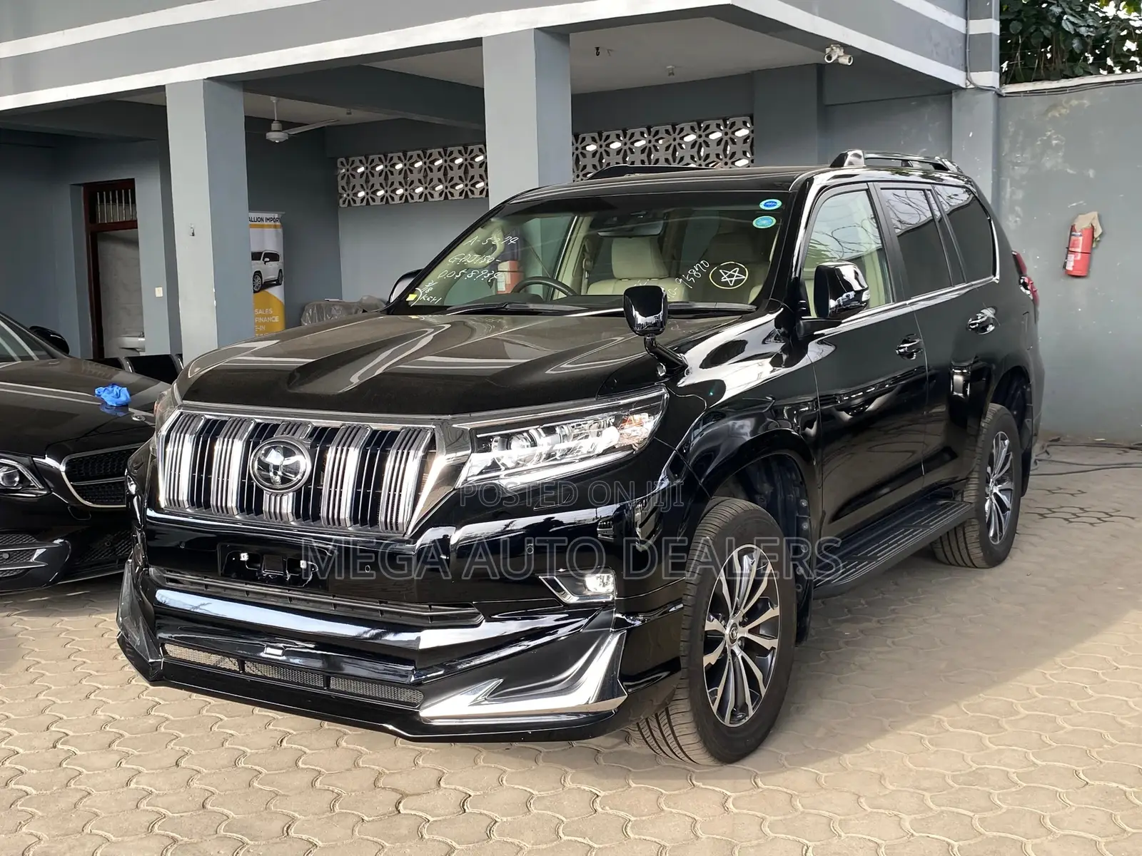 Toyota Land Cruiser Prado 2021 Black