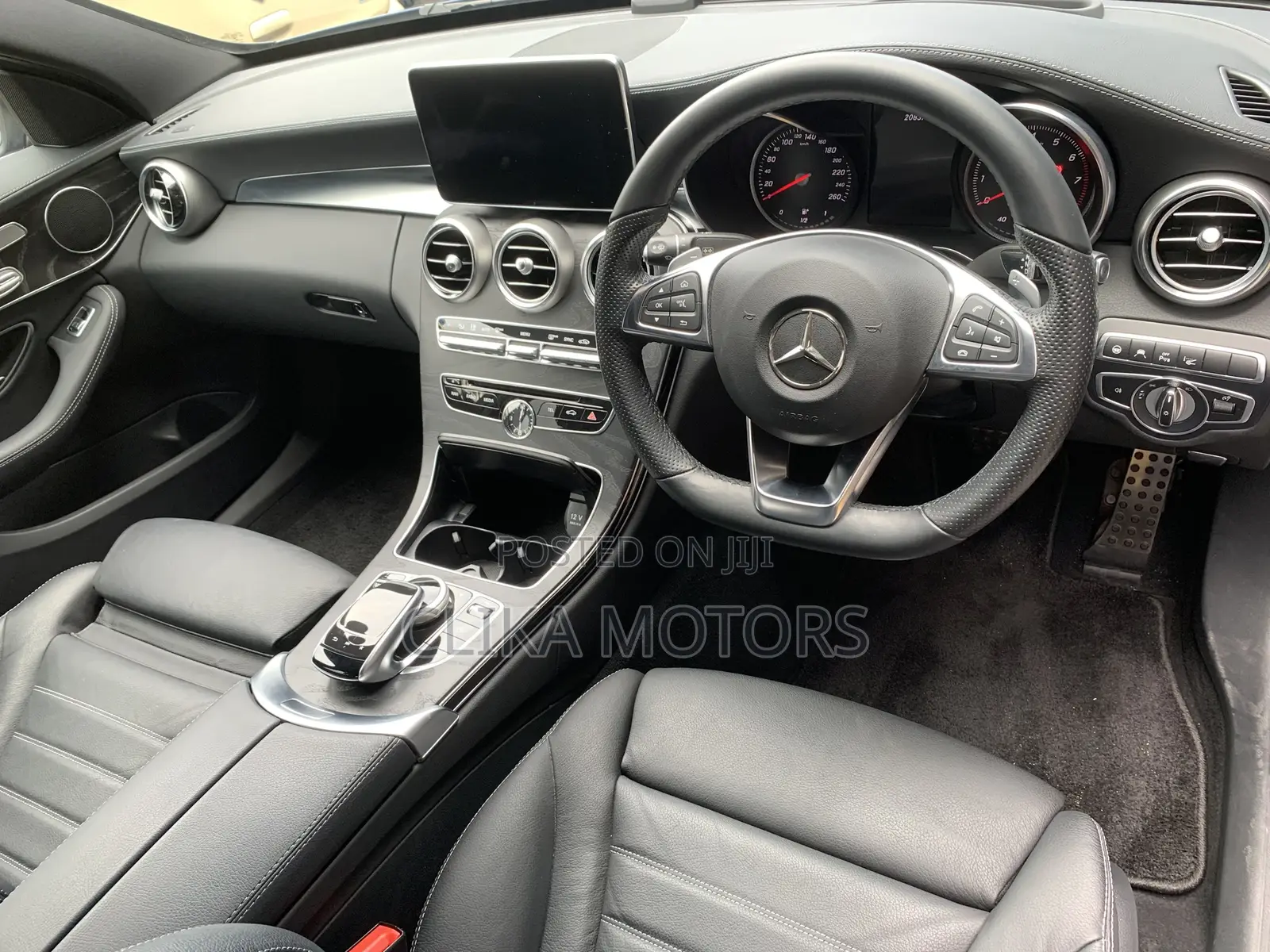 Mercedes-Benz C200 2018 Blue
