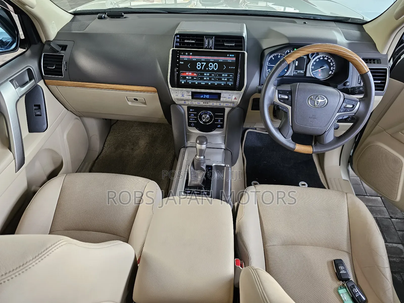 Toyota Land Cruiser Prado 2.8 2019 Off white
