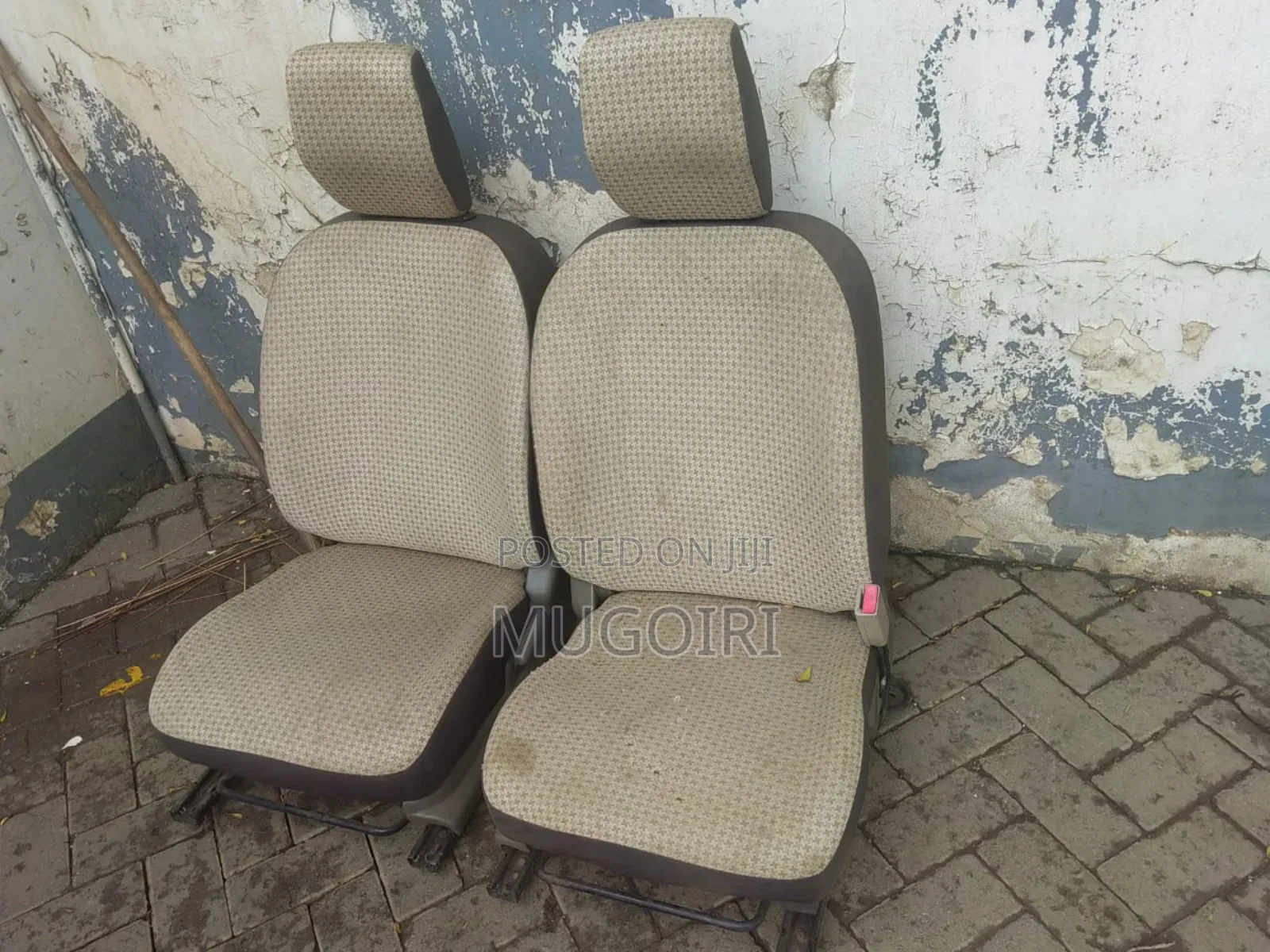 Suzuki Alto Front Seat