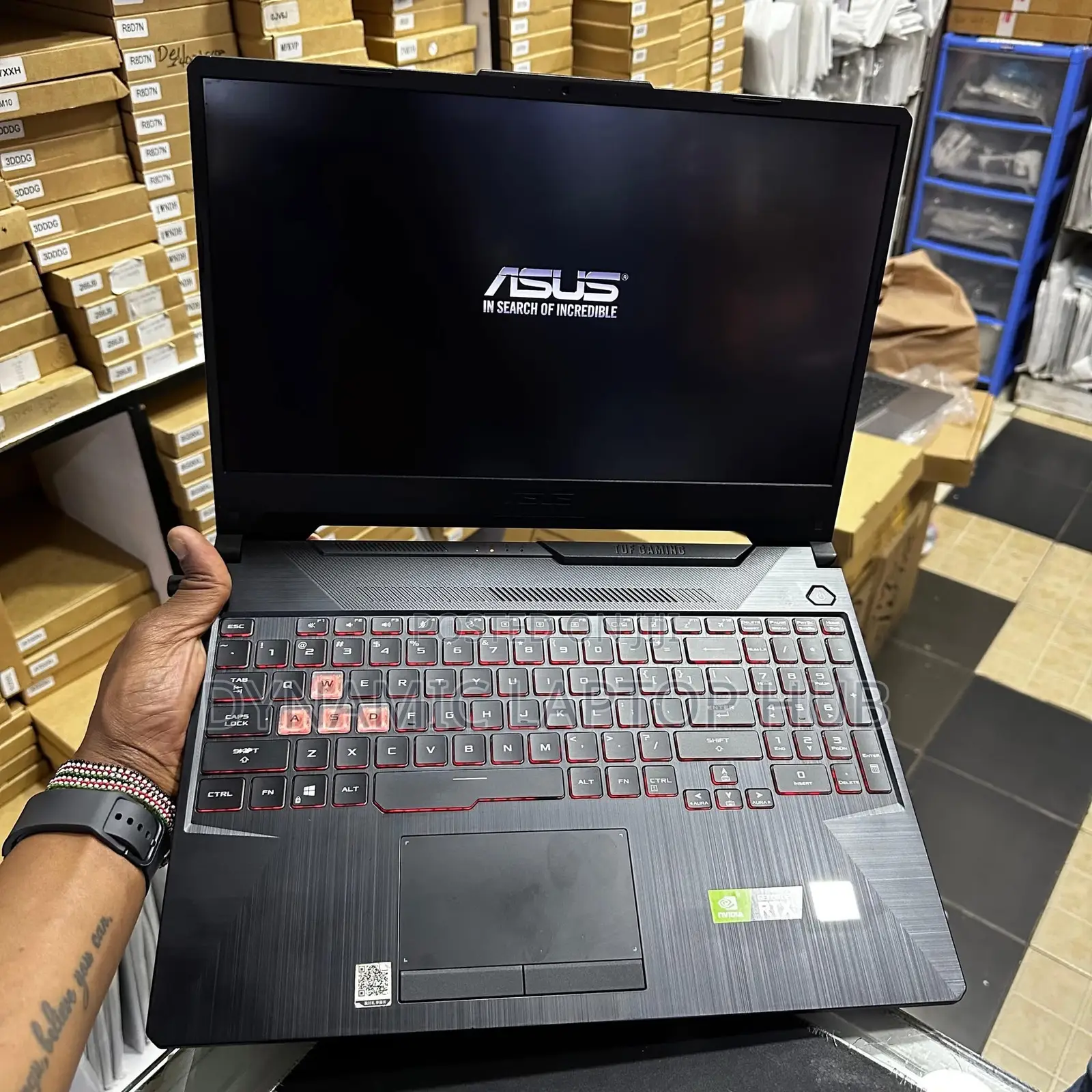 Laptop Asus TUF Gaming FX504 16GB AMD Ryzen 7 SSD 512GB