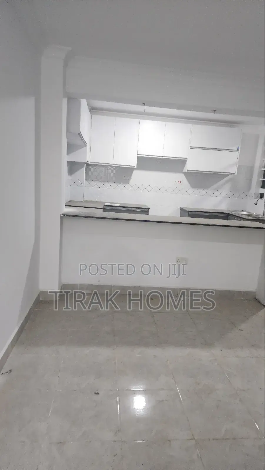 3bdrm Bungalow in Batian Estate, Kenyatta Road / Theta for rent