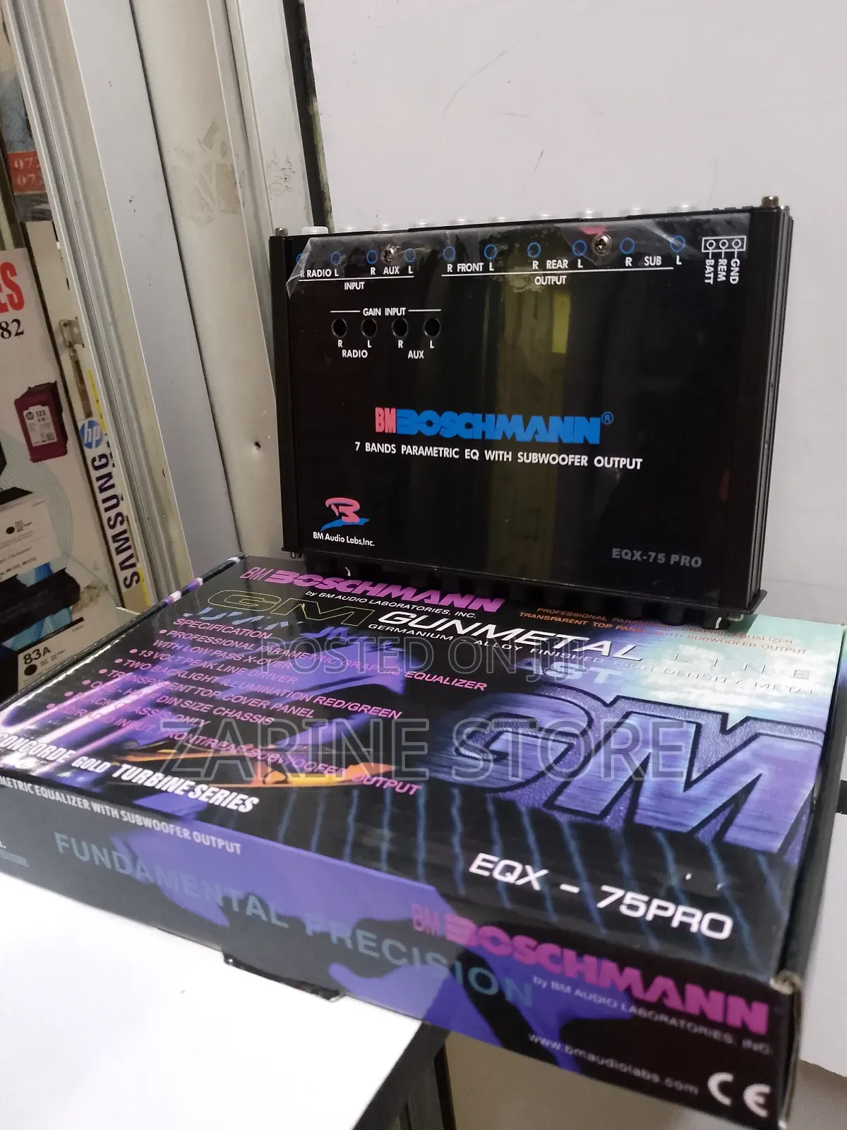 Boschmann Professional Equalizer Transparent Toppanel Subwoofer Output