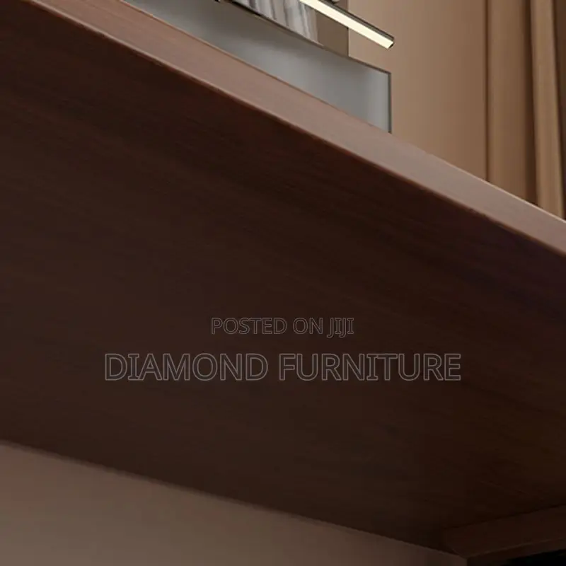 Standing Desk; Custom Adjustable Workstation