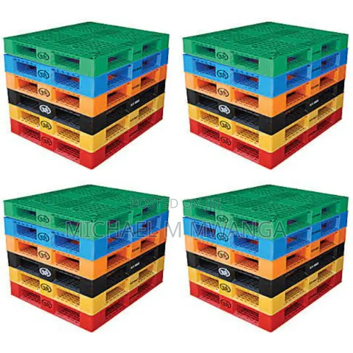 Superior Durability Rackable Plastic Pallets