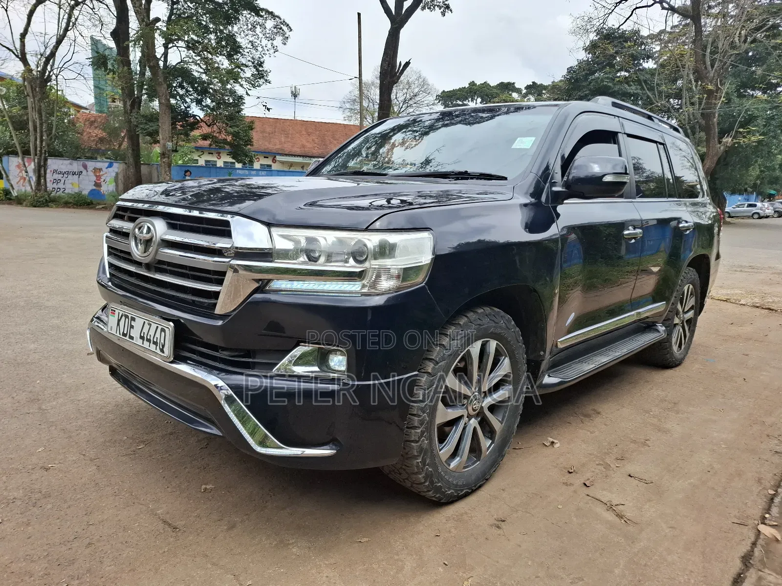 Toyota Land Cruiser 4.6 V8 ZX 2016 Matt Black