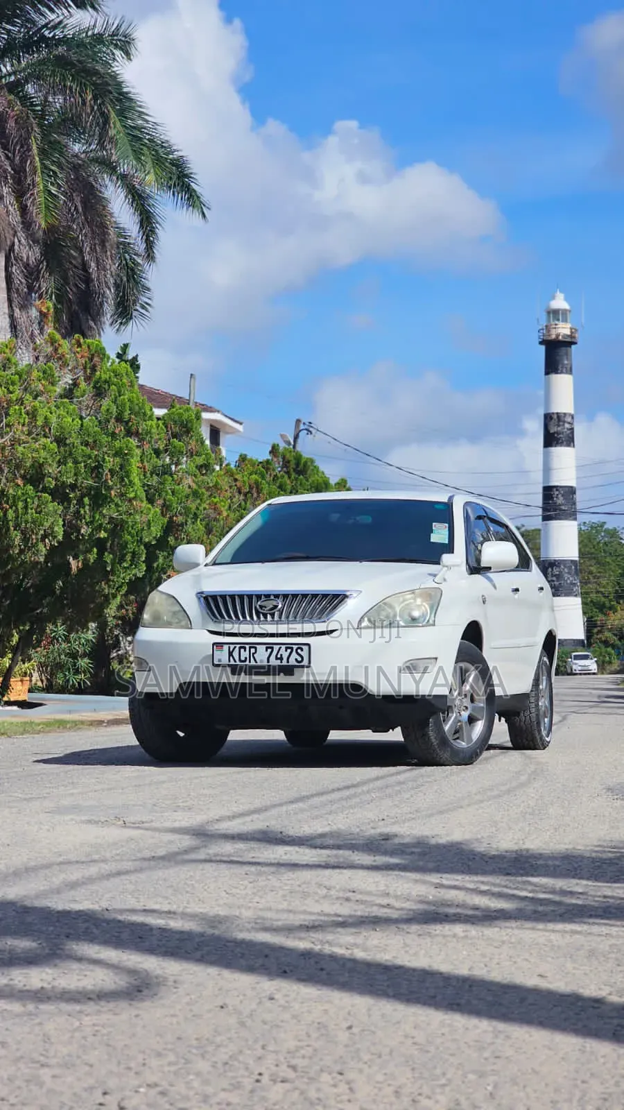 Toyota Harrier 2.4 2012 Pearl