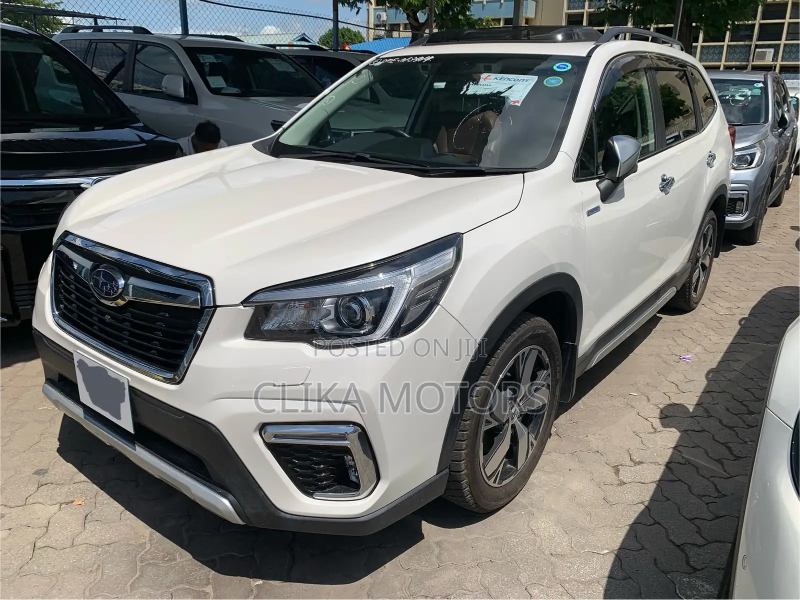 Subaru Forester 2.5i Premium AWD 2018 Off white
