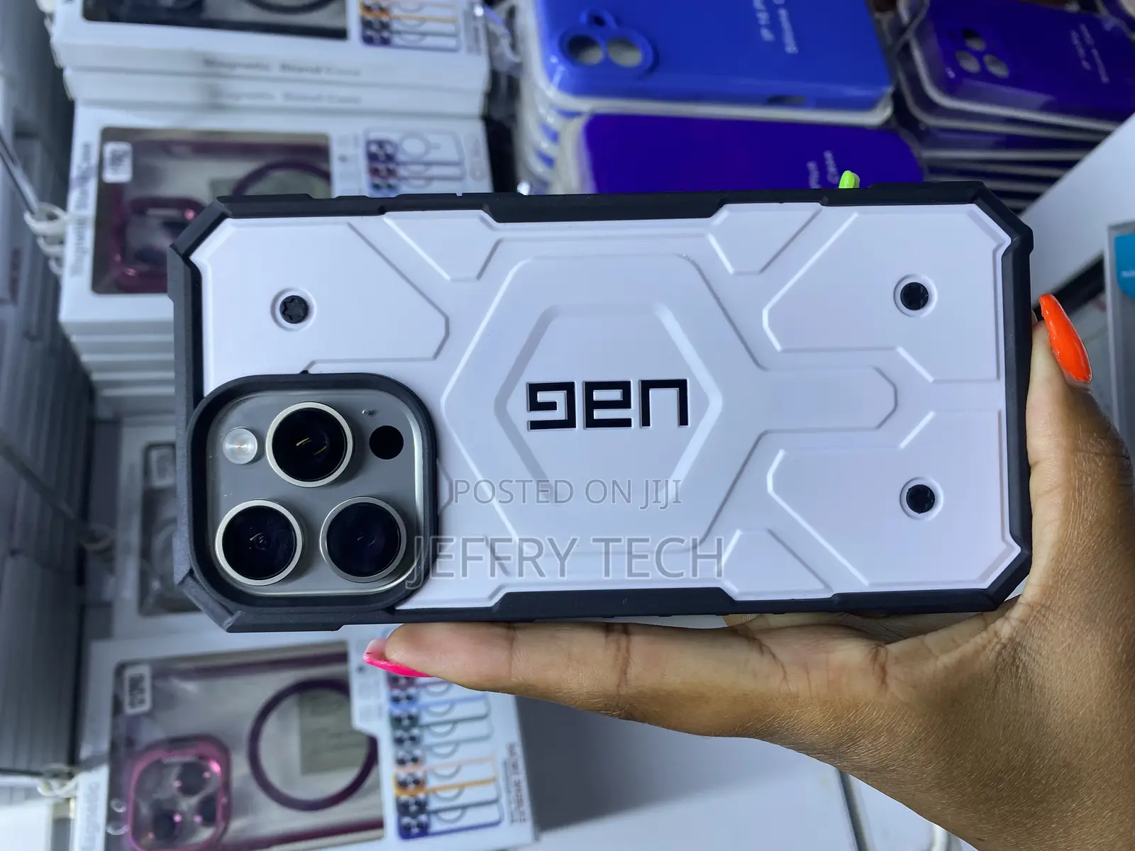 Tesa Urban Armor Gear Uag Monarch Rugged for iPhone 15 Pro Max