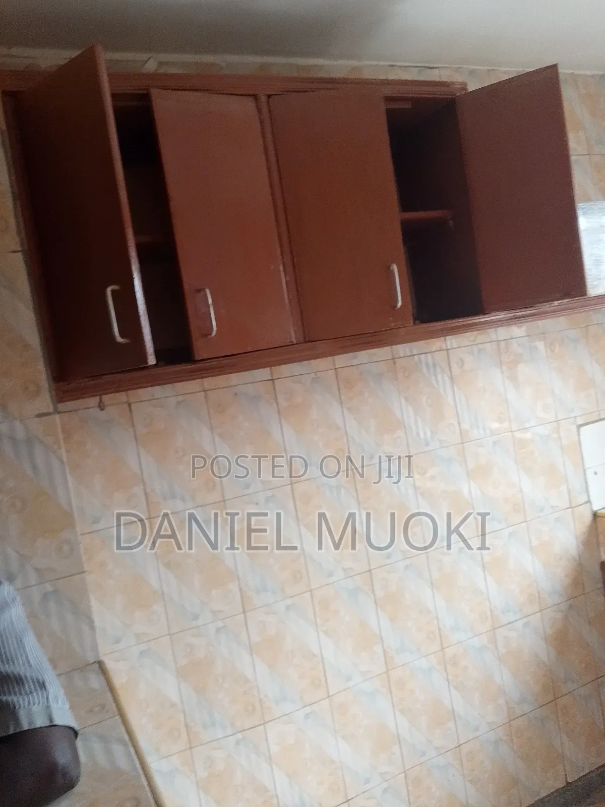 2 Bedrooms to Let