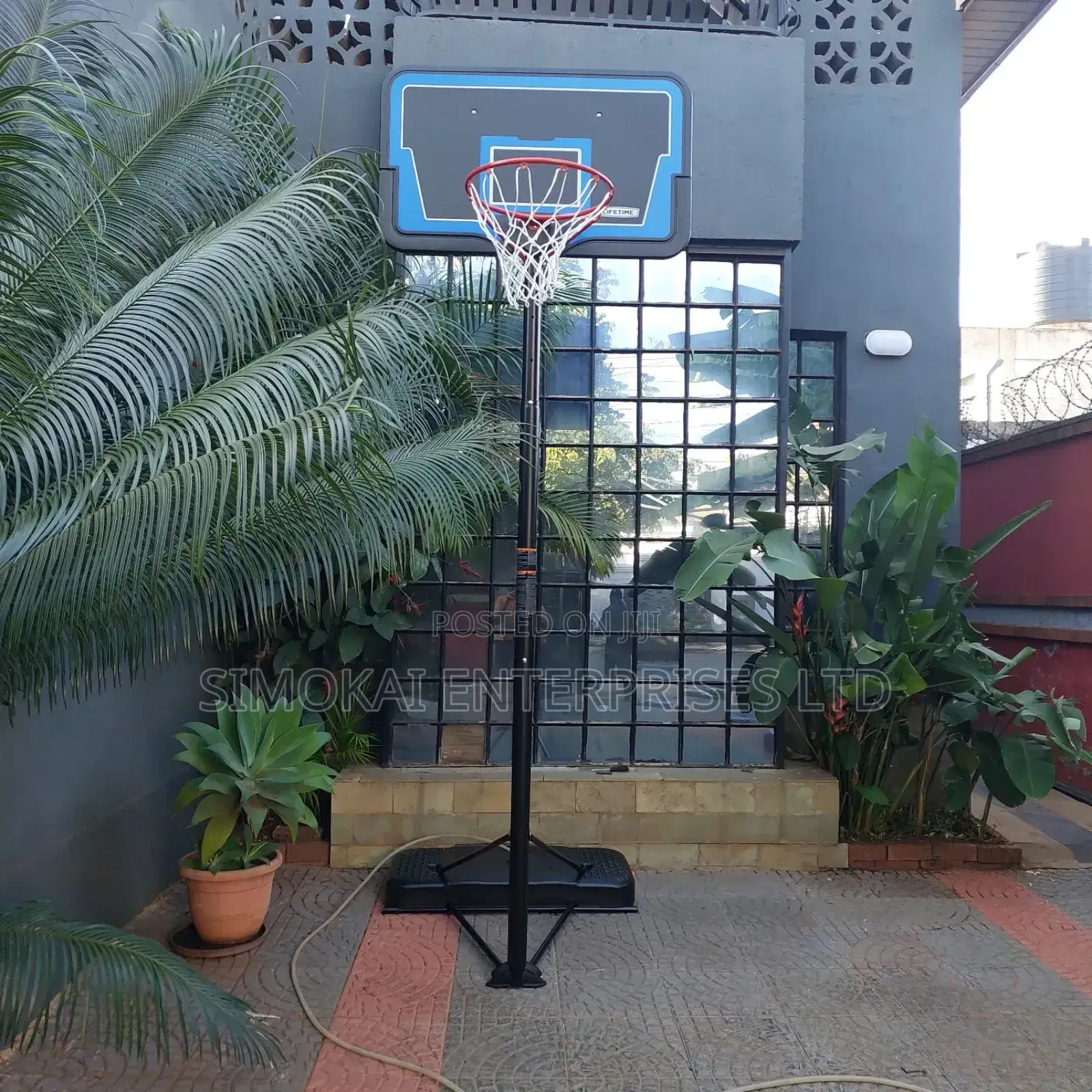 Lifetime Portable Basketball Hoop

With Adjustable Heights