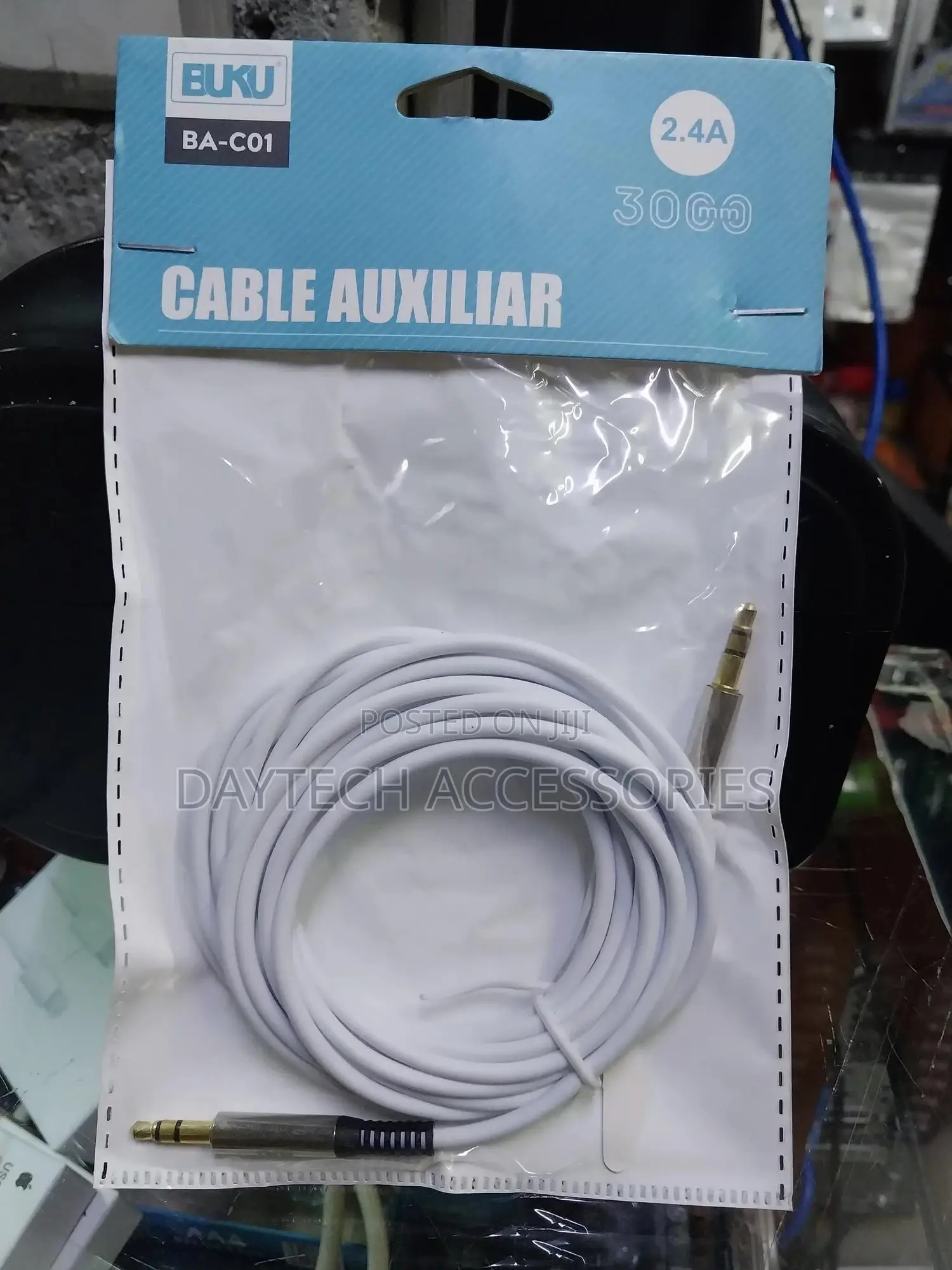 3m Auxiliary Audio Cable.