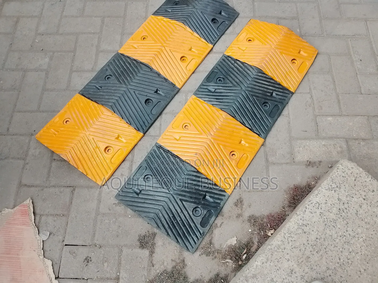 Speed Bumps 8kg 100*25*5cm