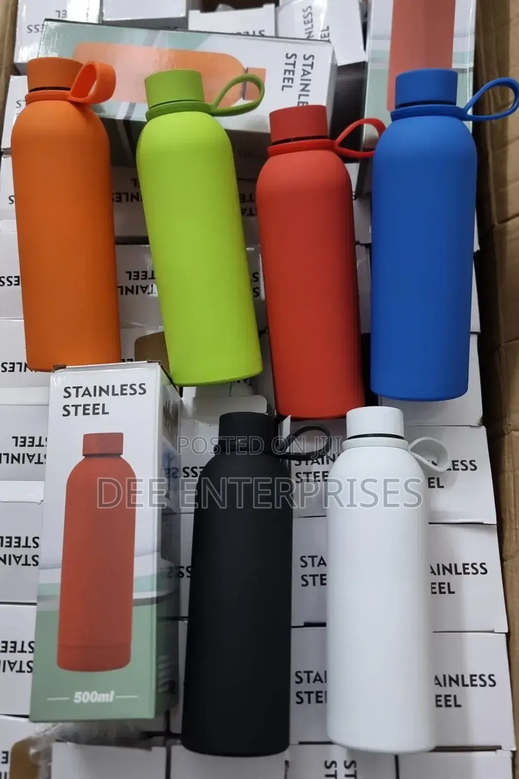 Matt Finish Rubber Paint 500ml Thermocup With a Sling Sleeve