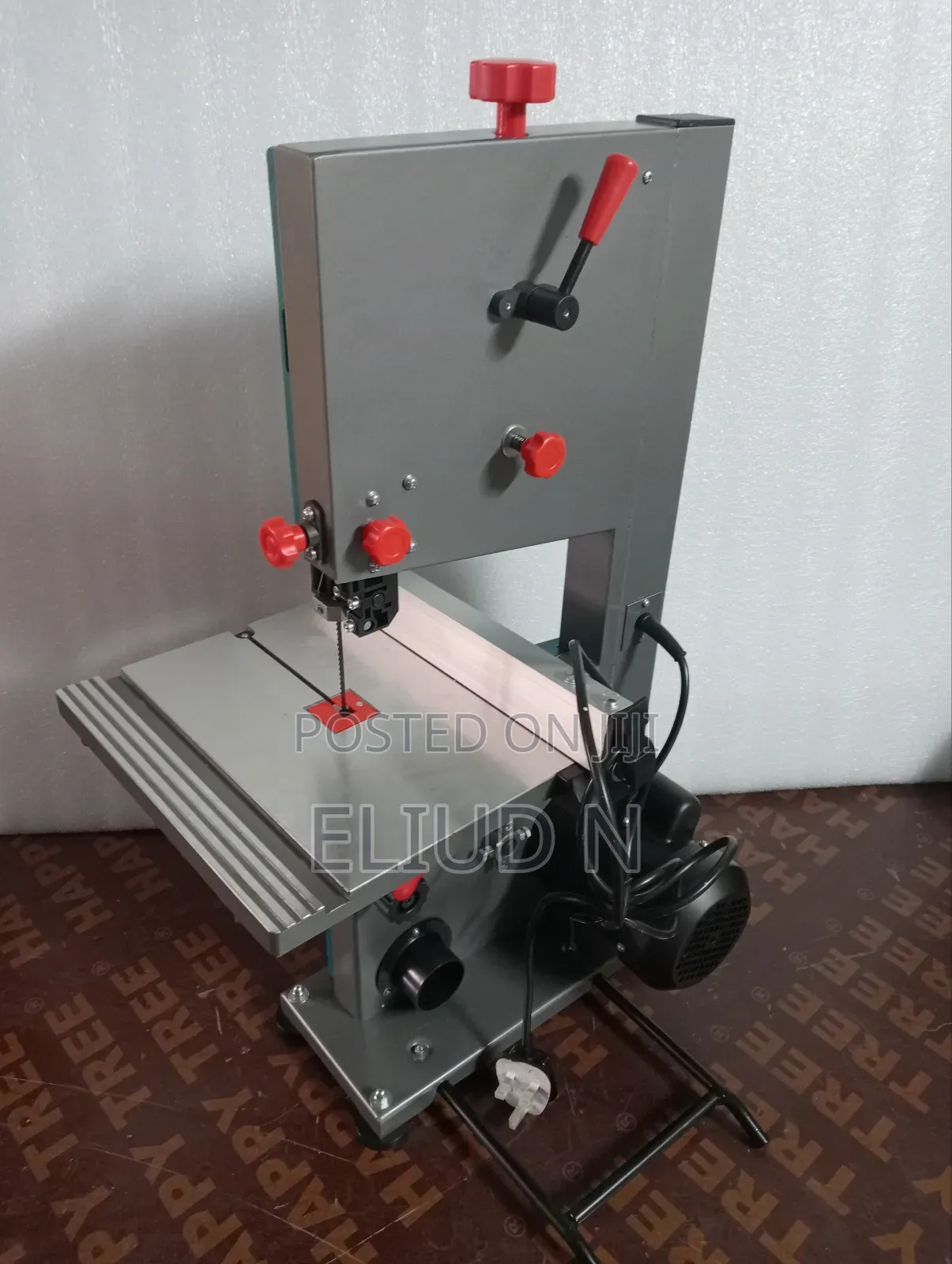 Electric 300mm Bandsaw