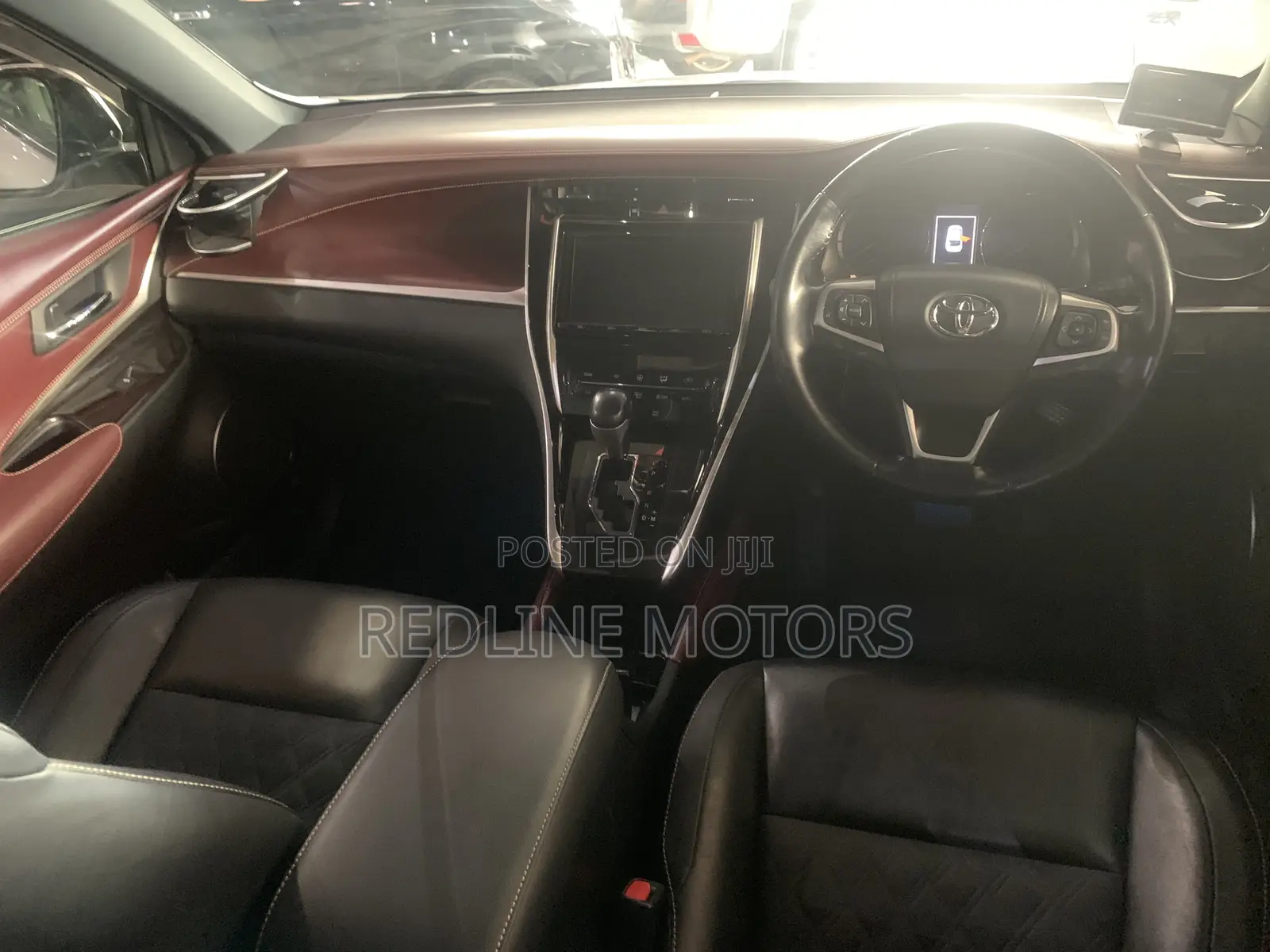 Toyota Harrier 2.0 2018 Pearl