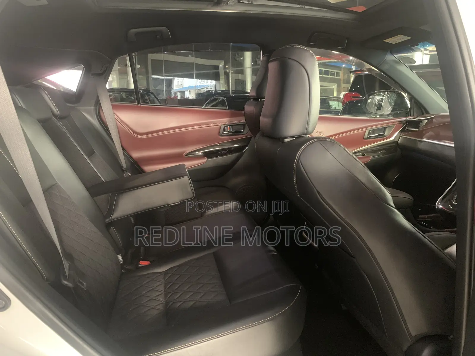 Toyota Harrier 2.0 2018 Pearl