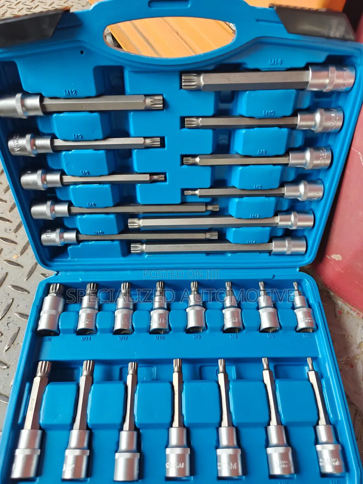 Heavy Duty 26 Piece 1/2 Inch Socket Mtorx Multi Spline Extra Long