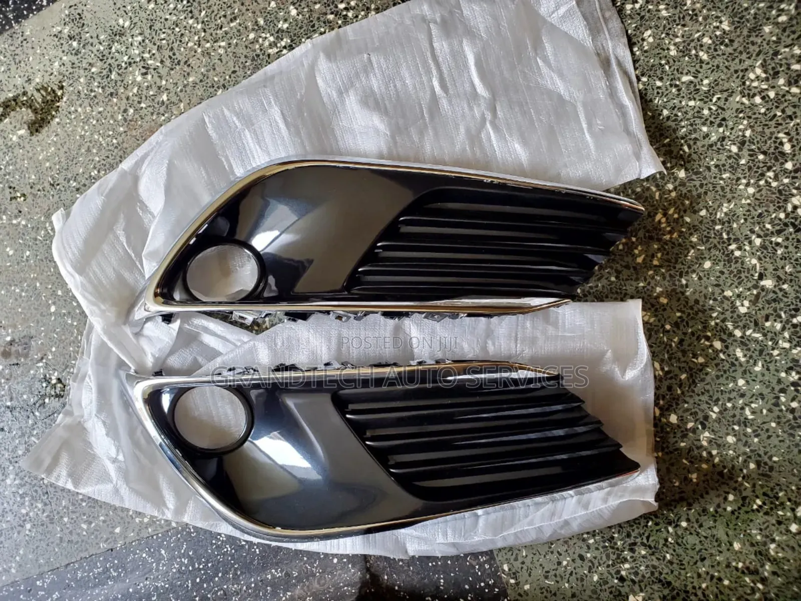 Auris Foglight  Covers