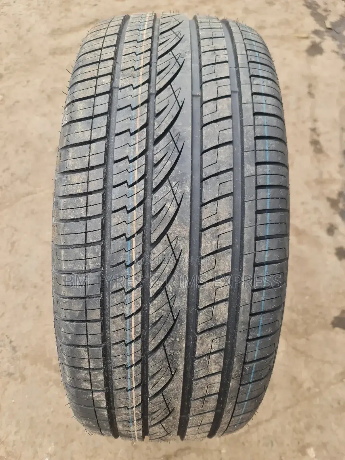 275 /45 R21 Doubleking Tyres.