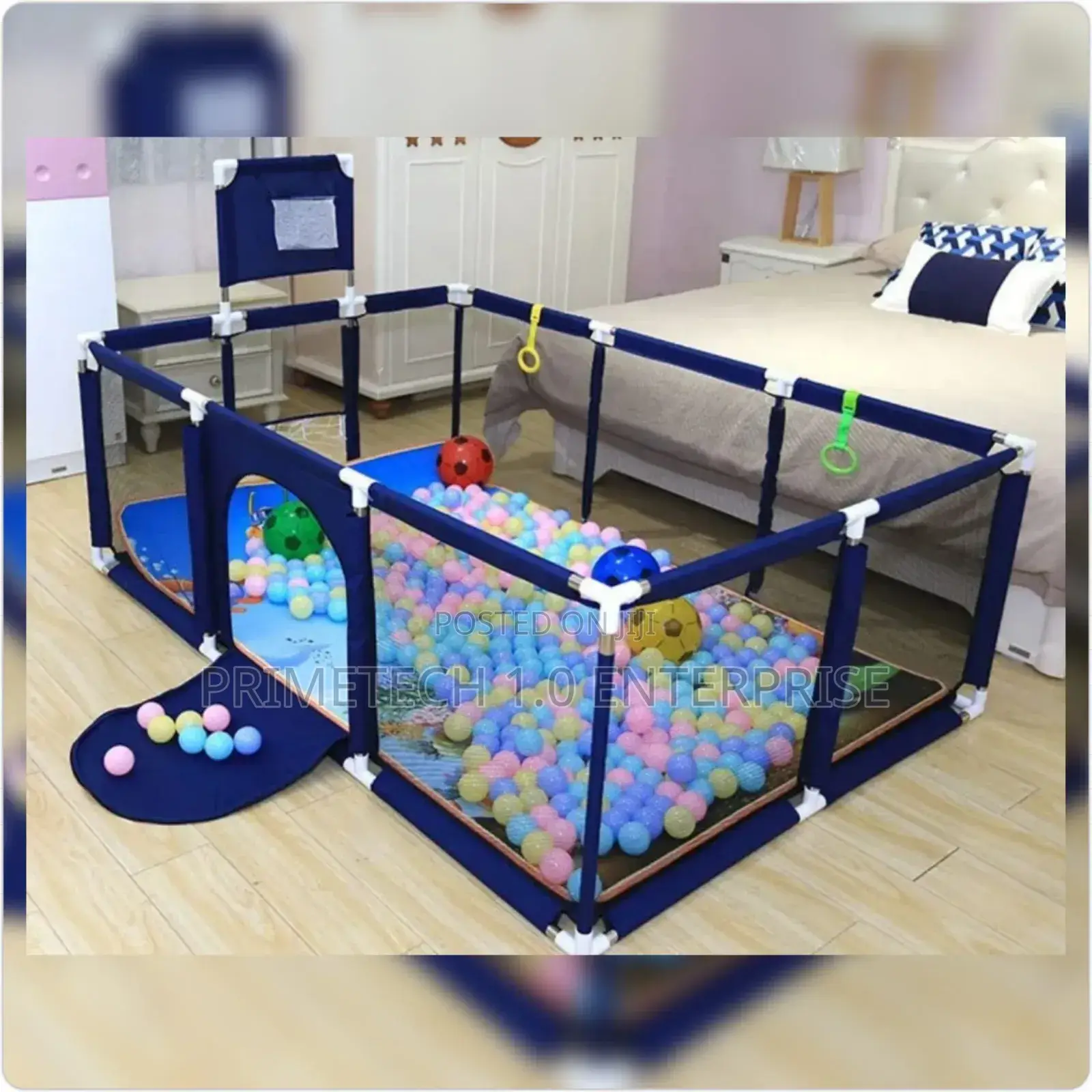 Kids Play Oen With 30 Balls