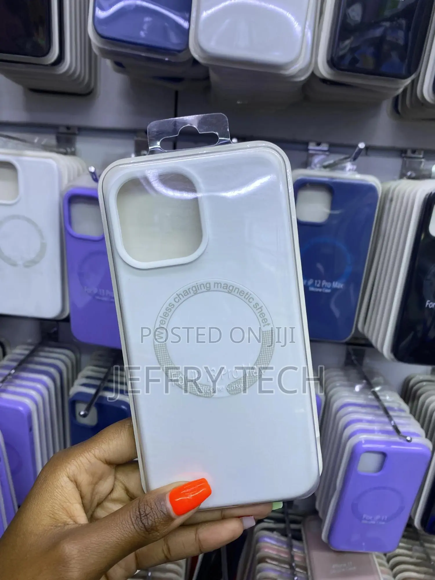 Meyfik Magsafe Silicone Case for iPhone 13 Pro Max