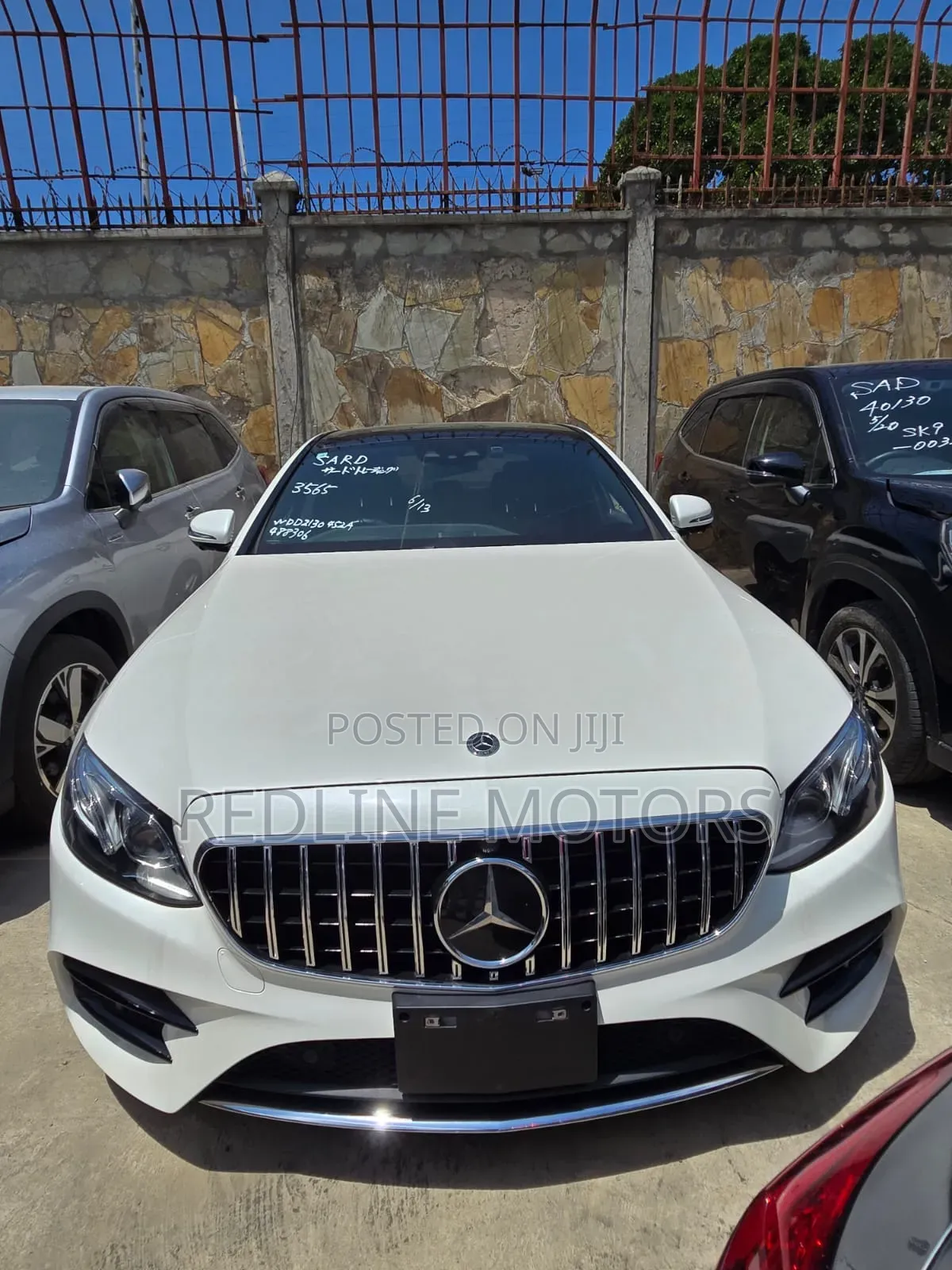 Mercedes-Benz E250 2018 Off white