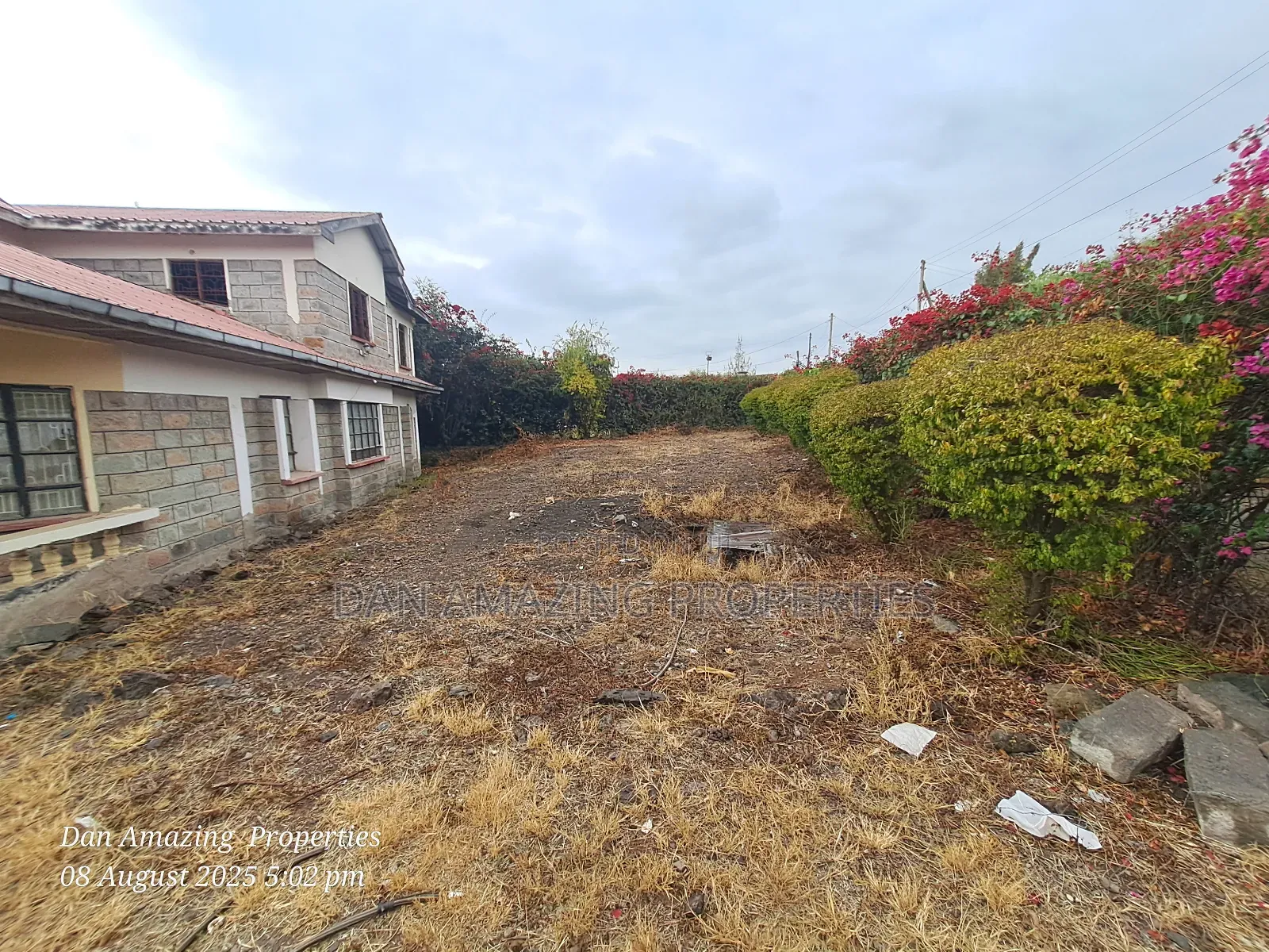 4bdrm Maisonette in Yukos On 1/4 Acre, Kitengela for sale