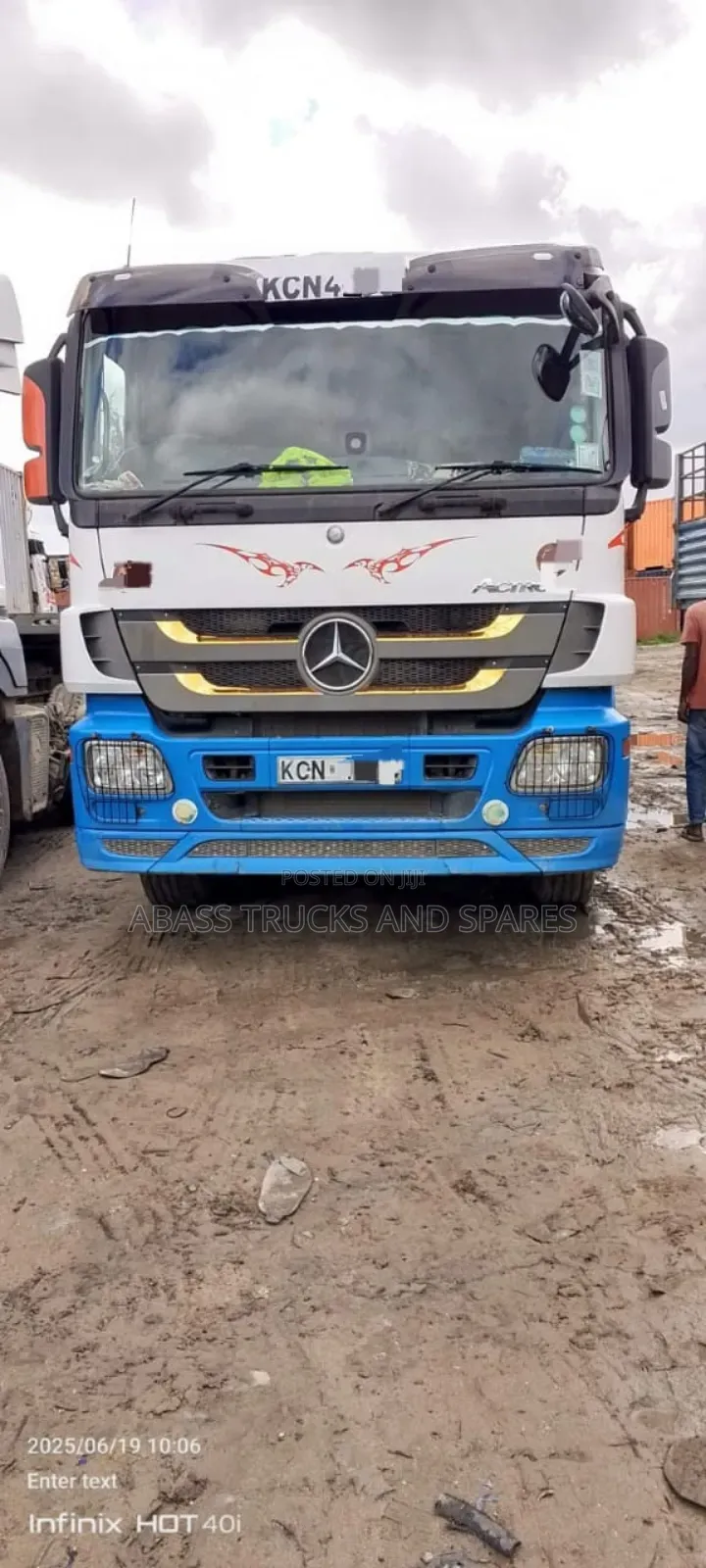 Across Mb3 Single Sevi Location Nairobi Abass