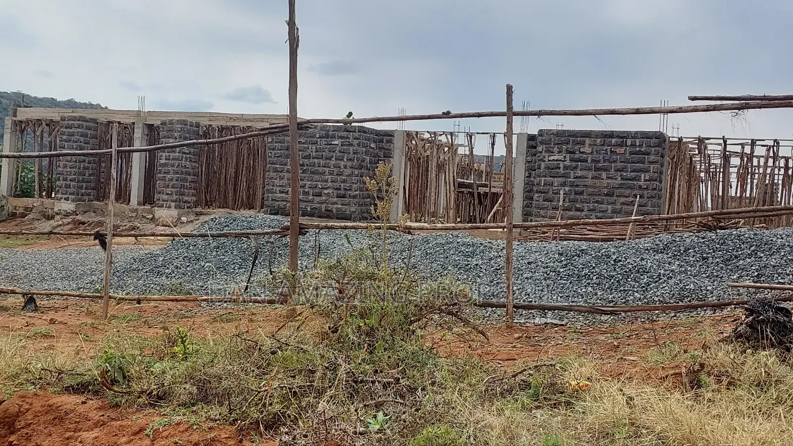 50 by 100 Pieces of Land for Sale in Maroroi Past Kimuka