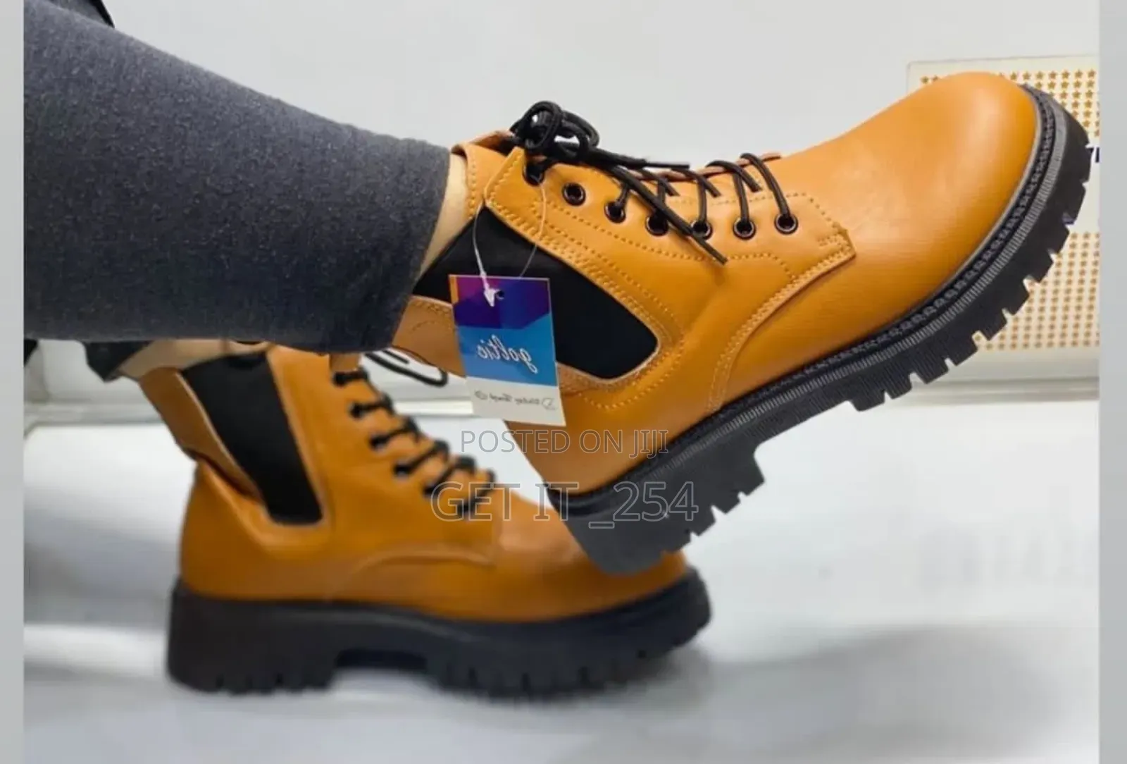 Restocked
Ankle Boot
37-42