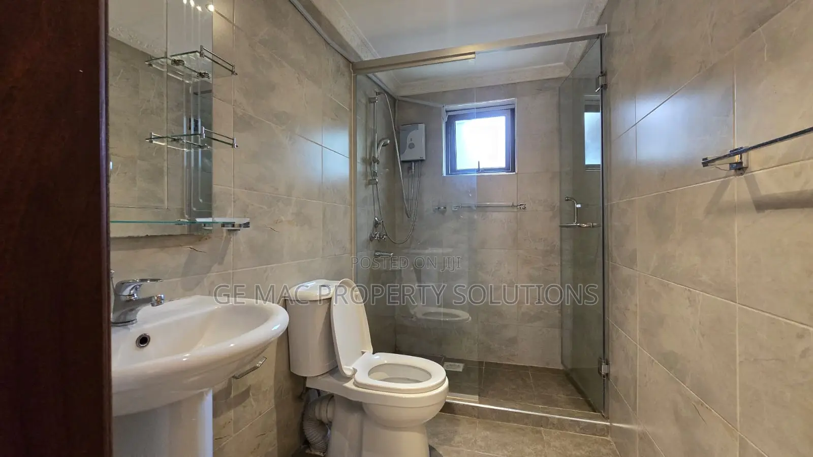 5bdrm House in Lavington, Muthangari for rent