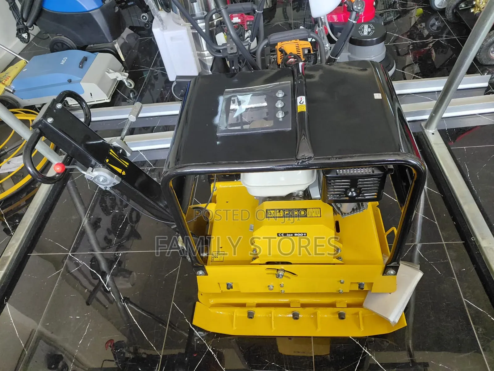 Heavy Duty Commercial Plate Compactor Reversible