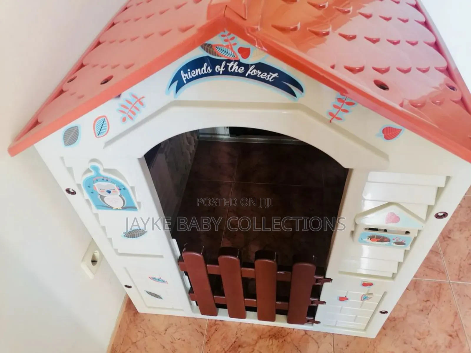 Chicos Le Chalet Kids Playhouse – Indoor Outdoor