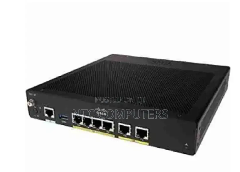 Cisco 921-4p Gigabit Ethernet Security Router (Includes Switch)