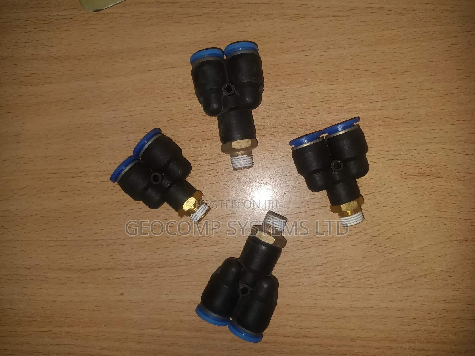 Pu Y Connector 1/4*12mm