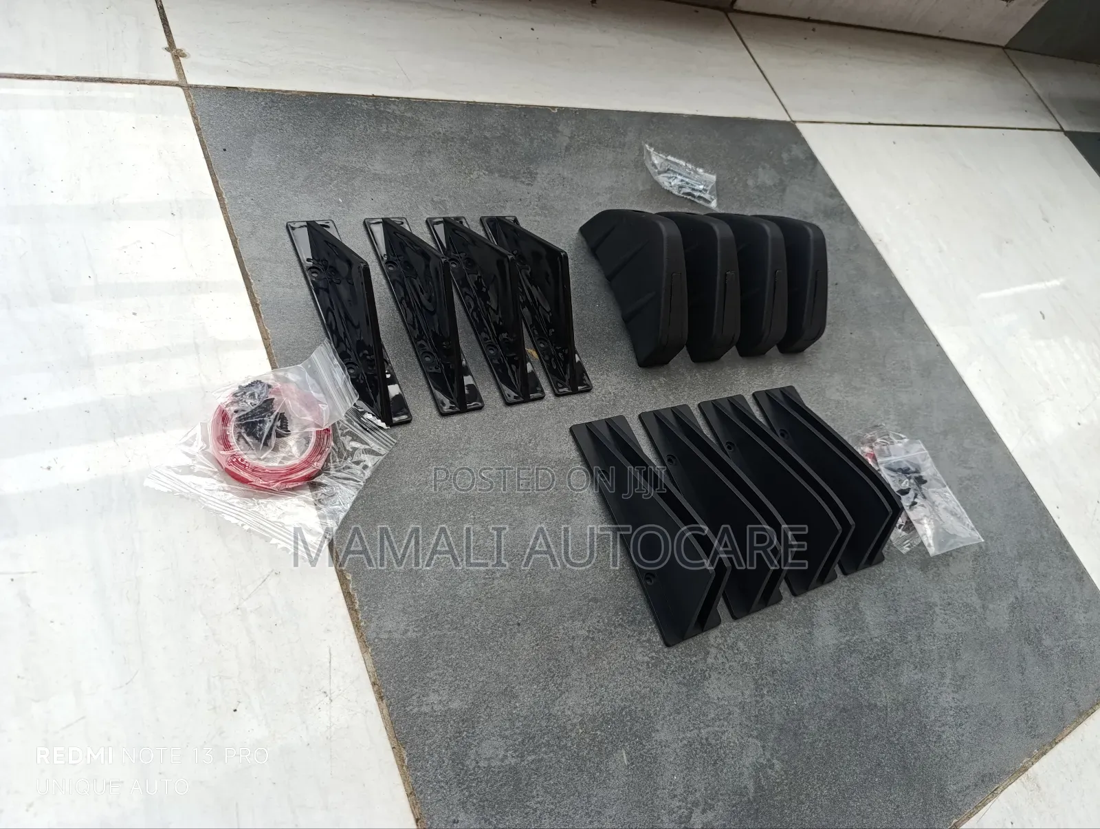 4 PCS Rear Bumper Fins Kit Stylish Universal Car Modification