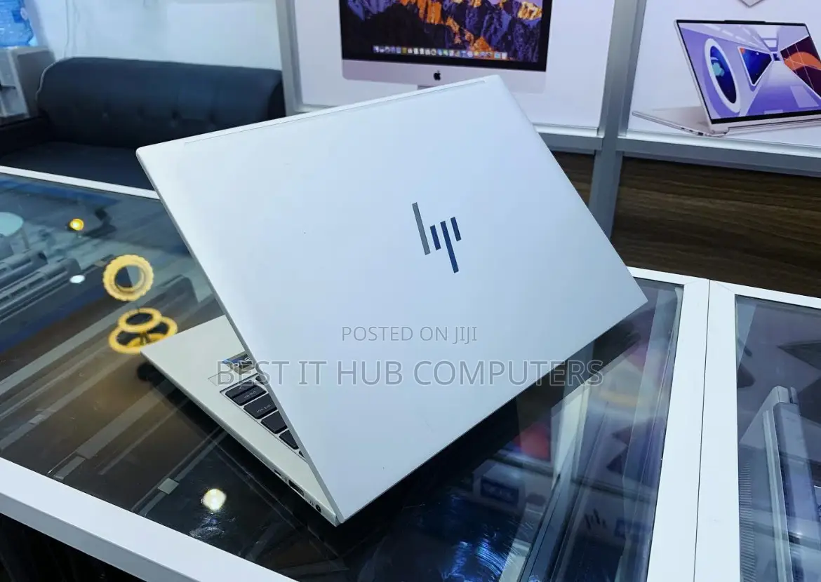 Laptop HP EliteBook 830 G9 16GB Intel Core I5 SSD 512GB