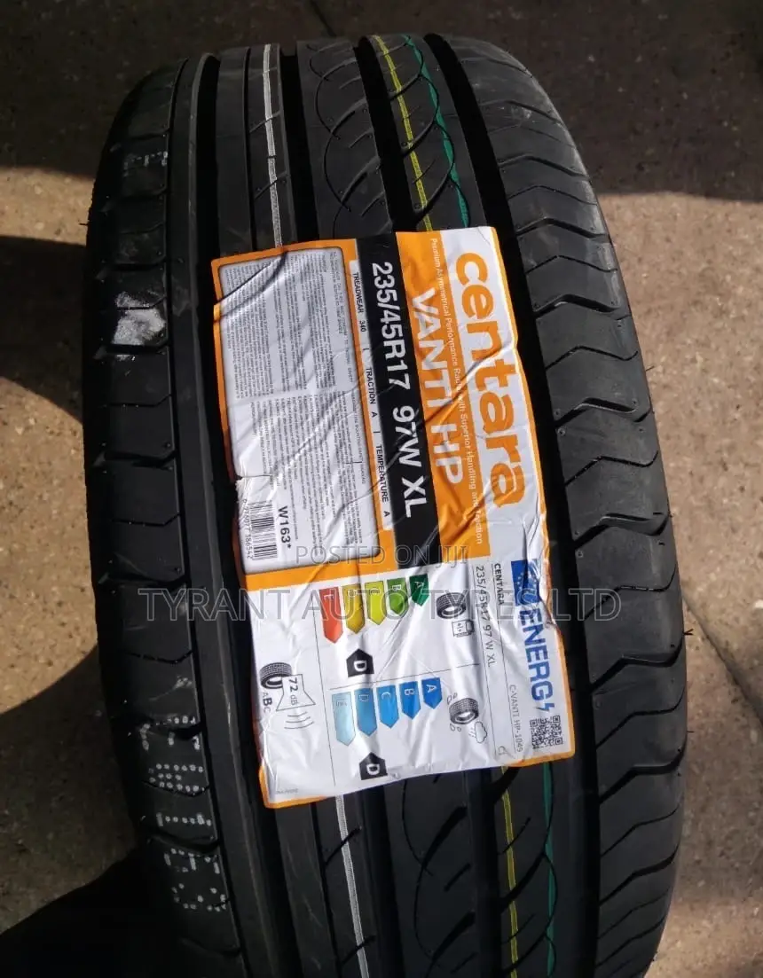 235/45r17 Centara