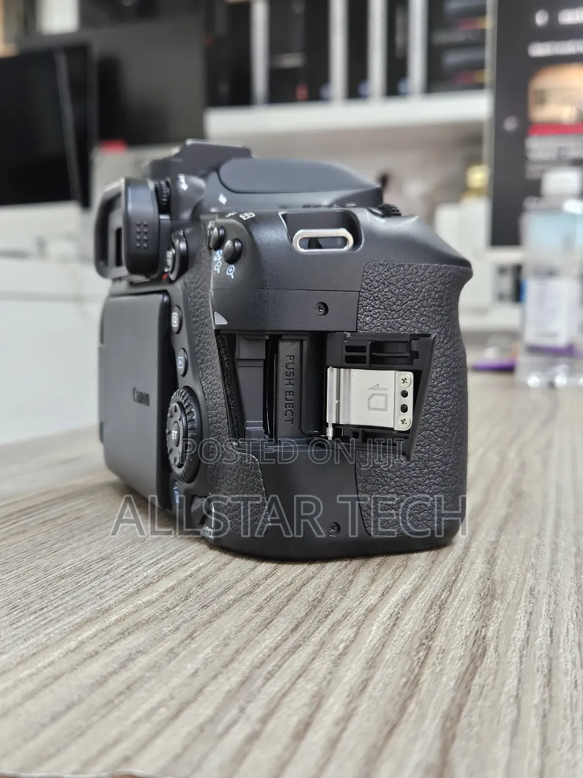 Canon Eos 80d DSLR Camera