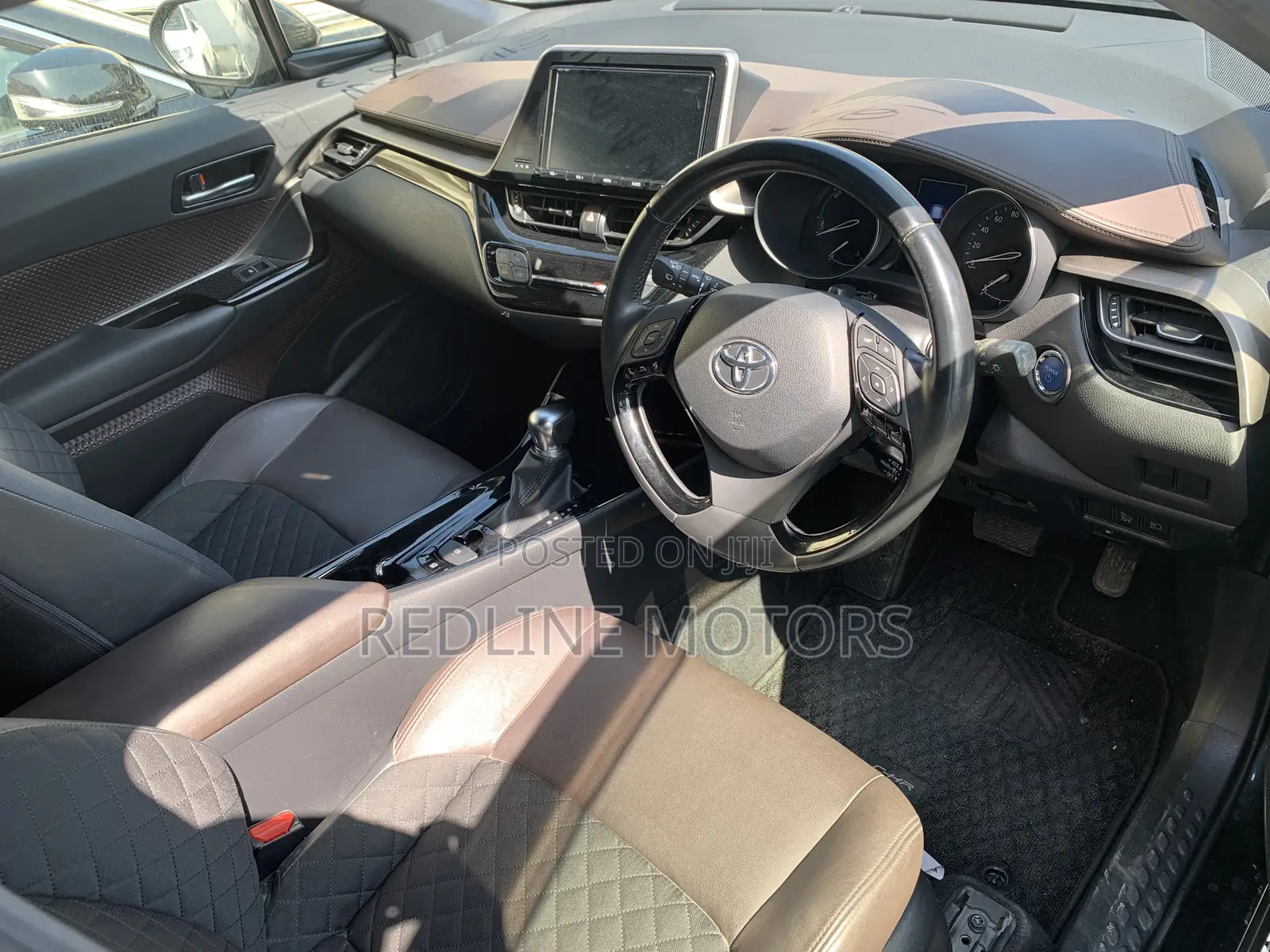 Toyota C-HR XLE Prermium FWD (2.0L 4cyl 2AM) 2018 Black