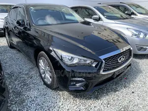 Nissan Skyline 2018 Black