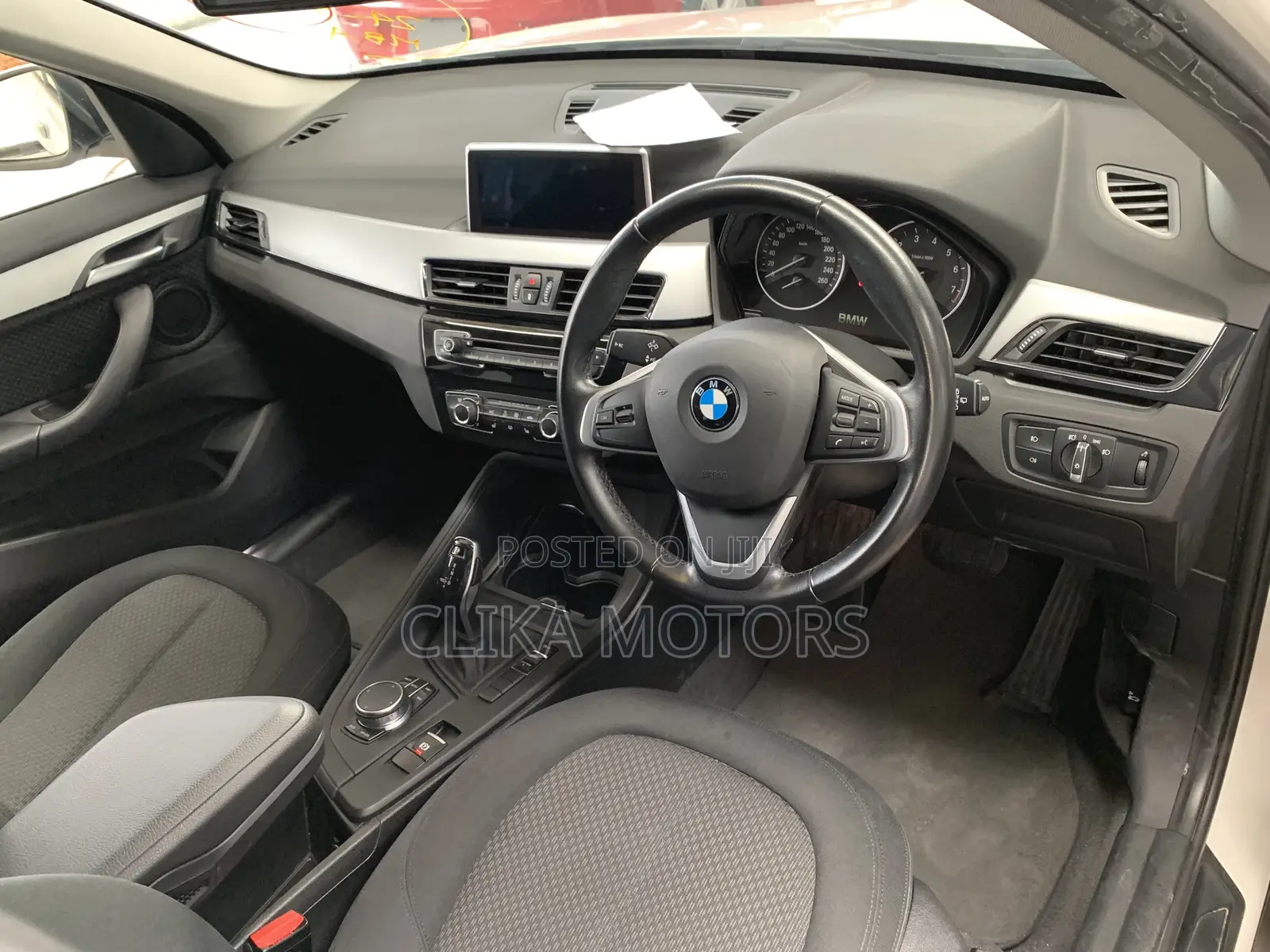 BMW X1 xDrive28i AWD 2018 White