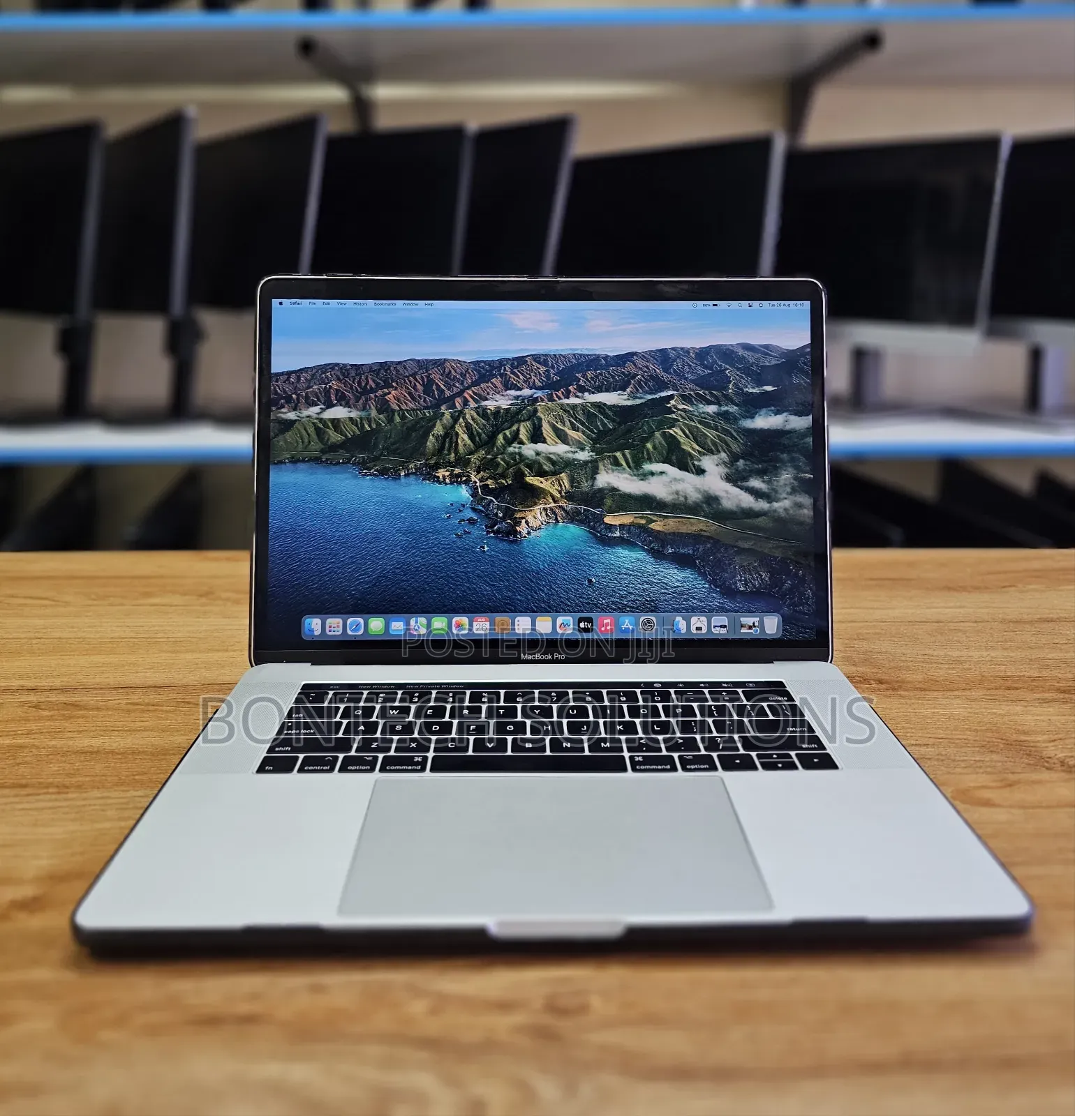 Laptop Apple MacBook Pro 2017 16GB Intel Core I7 SSD 256GB