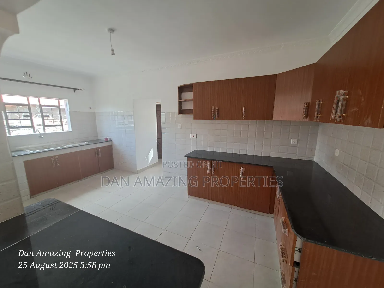 3bdrm Bungalow in Kibiku Plus Dsq, Ngong for sale