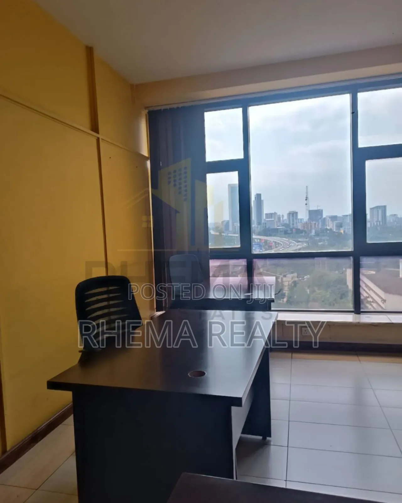 Office to Let at CBD