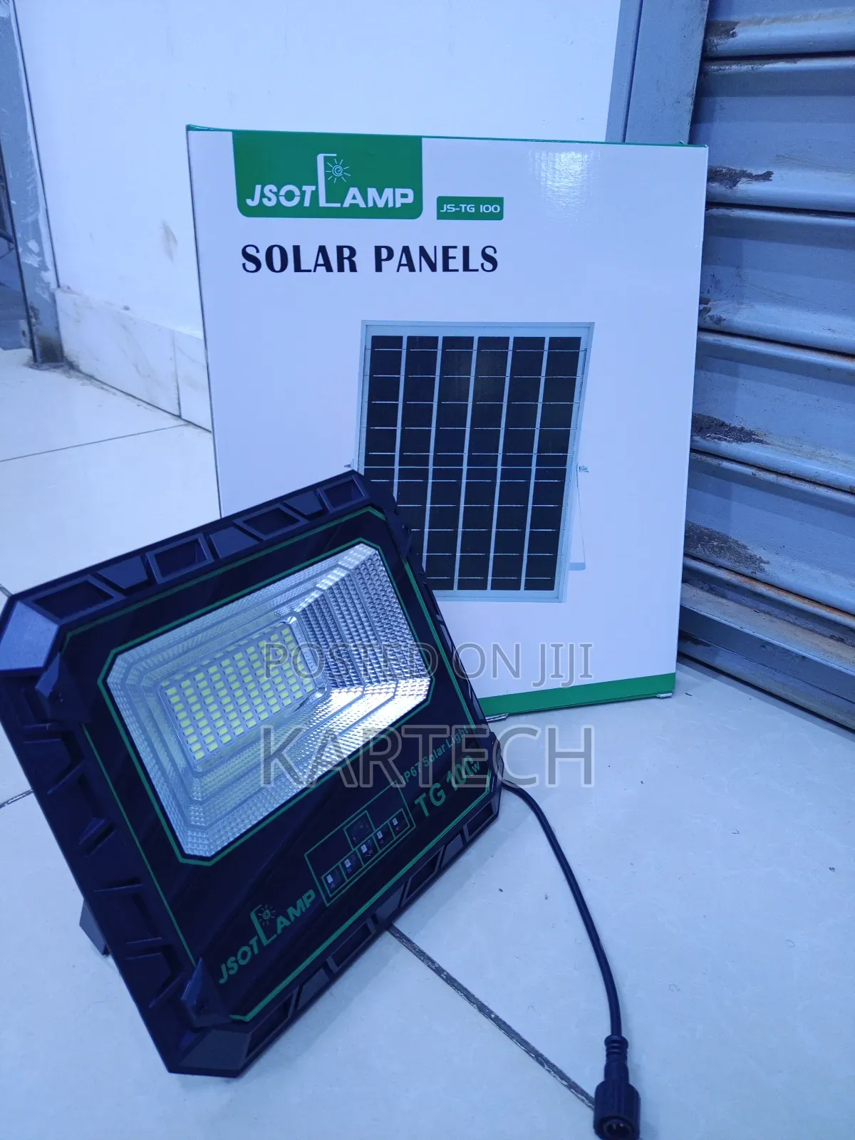 Jsot Js-Tg 100 100w Solar Floodlight With Remote Long Battery Life